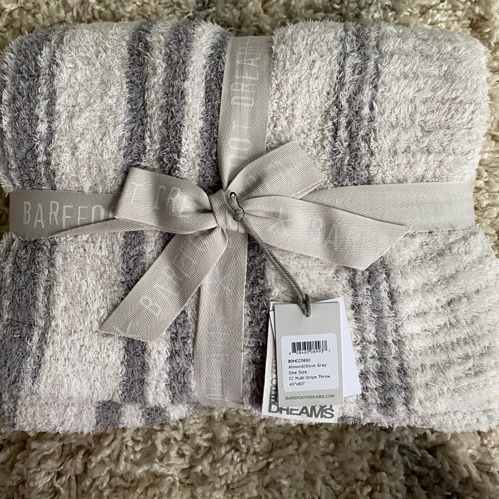 Barefoot Dreams Blanket